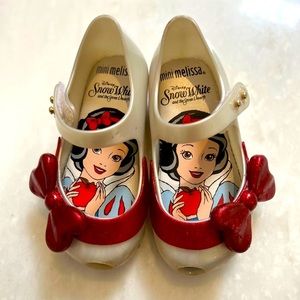 Mini Melissa Disney Snow White shoes